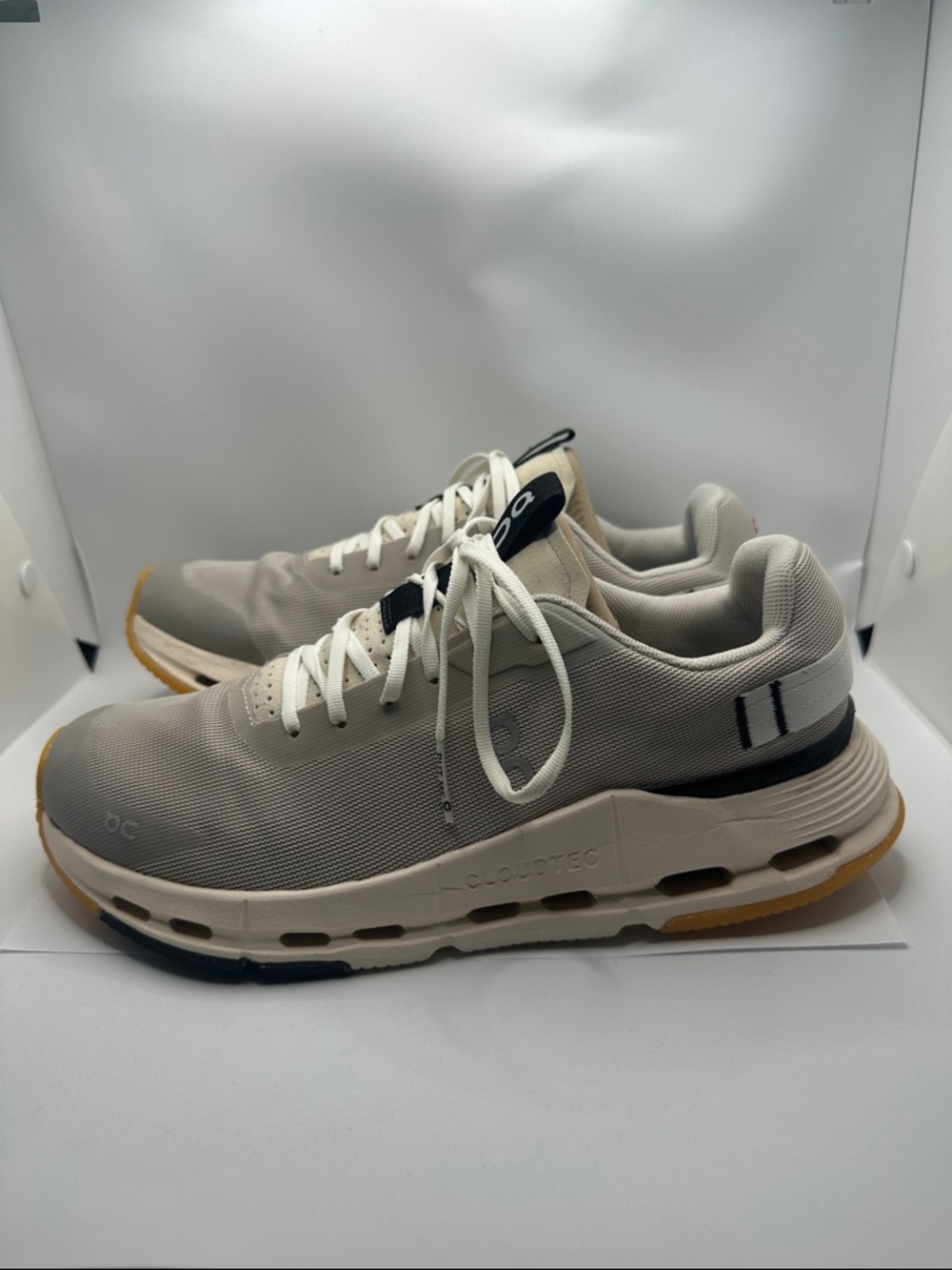 On | Cloudnova Form 2 -Men’s 8.5 - Picture 3 of 6